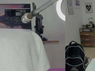 Daki-Ume nude on live sex chat