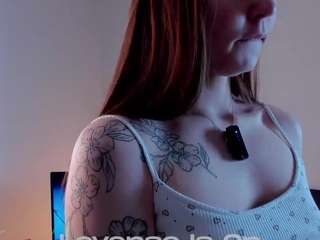 GwenAcey nude on live sex chat