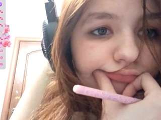 JoniGuice nude on live sex chat