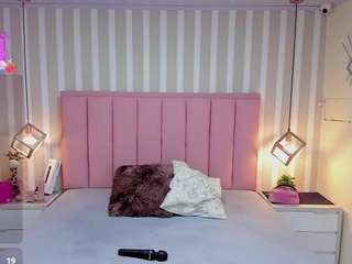 KATY nude on live sex chat