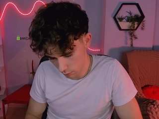 Kevin-nix nude on live sex chat