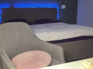 KristalNight nude on live sex chat
