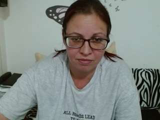 LadyHellene nude on live sex chat
