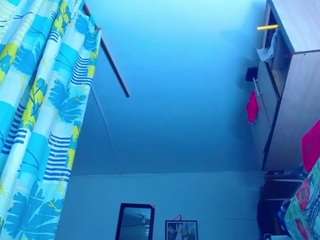 Paula-hotxxx nude on live sex chat