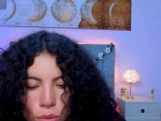 Zoe-yanin nude on live sex chat