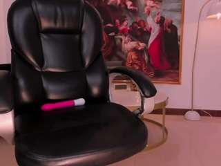 AgathaKondo nude on live sex chat