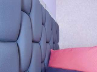 Amy-wats0n nude on live sex chat