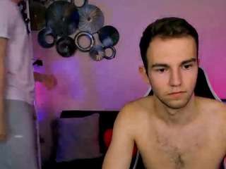 Astren-villo nude on live sex chat
