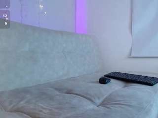 Sweetbellavalery nude on live sex chat