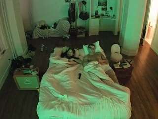 Voyeurcam-CelticIRON-01 nude on live sex chat