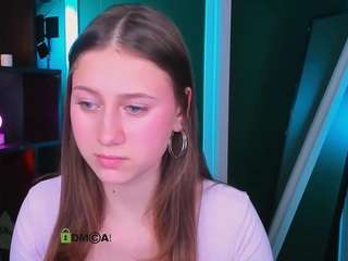 Bella-fair nude on live sex chat