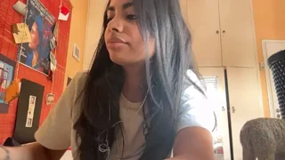 JenniRoutt naked strip on webcam for live sex chat