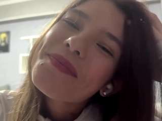 Jules nude on live sex chat