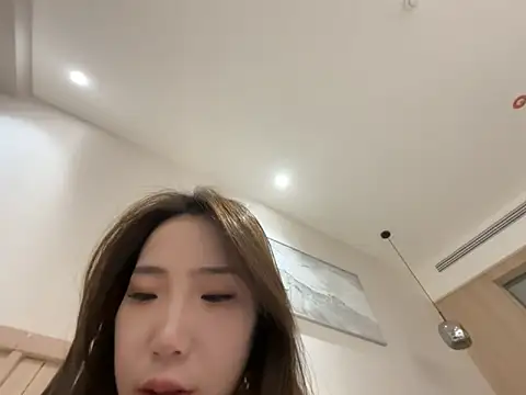 luck-005 naked strip on webcam for live sex chat