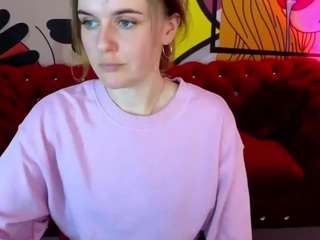 MaribelRiverr nude on live sex chat