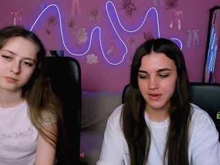 Rebecca-smile nude on live sex chat