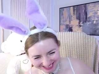 Sofia nude on live sex chat