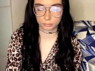 SvetlanaRusser nude on live sex chat