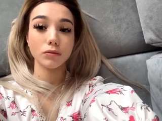 VictorinaVasquez nude on live sex chat