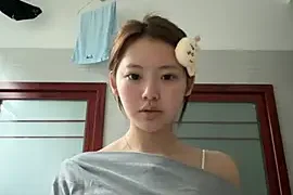 zhuzhu8023 naked strip on webcam for live sex chat
