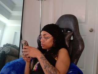 Butterfly Booty nude on live sex chat