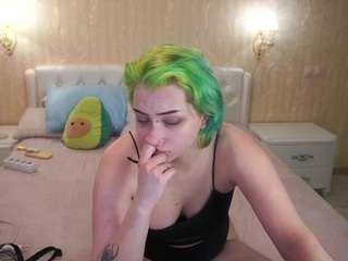 EliaRose nude on live sex chat