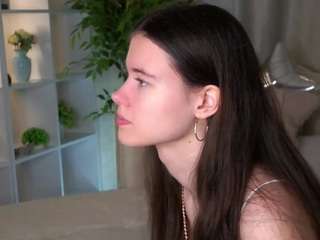 GarynColl nude on live sex chat