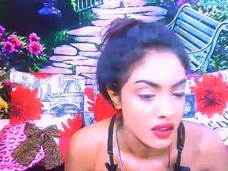 IndianPretty1 nude on live sex chat