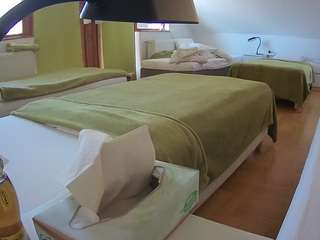 Julmodels Bedroom-D2 nude on live sex chat