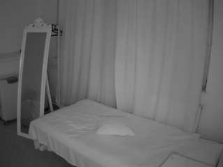 Julmodels Bedroom-E3 nude on live sex chat