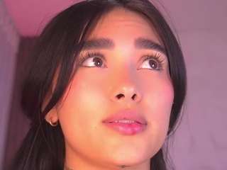 Kaillyn-r nude on live sex chat
