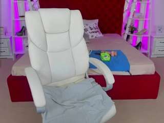 Kamila-Ice nude on live sex chat