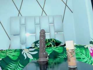 Lilicameron nude on live sex chat