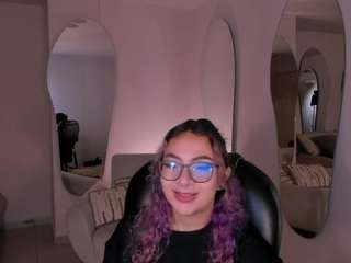 LoiseHarper nude on live sex chat