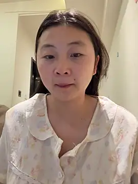 LXR77887 naked strip on webcam for live sex chat