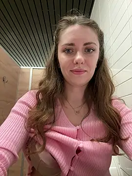 MariiD naked strip on webcam for live sex chat