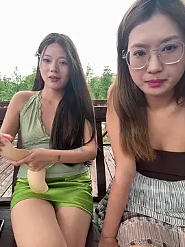 redrose520 naked strip on webcam for live sex chat