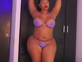 Rox Thee Stallion nude on live sex chat