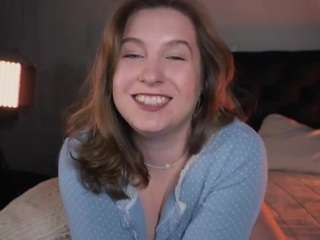 Saint_Trisha nude on live sex chat