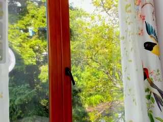 Sassyt33n nude on live sex chat