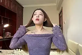 tuanzi125216 naked strip on webcam for live sex chat