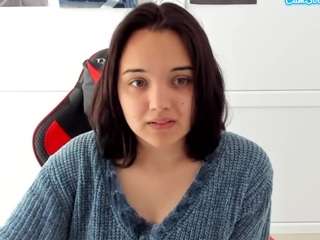 VelvetRossee nude on live sex chat