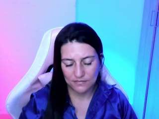 April-johnson nude on live sex chat