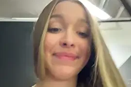 barbiehumpxxx naked strip on webcam for live sex chat