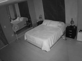 Casa Salsa Bedroom 4 nude on live sex chat