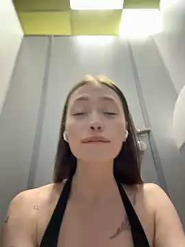 CityLynx naked strip on webcam for live sex chat