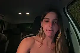 DoriDelux66 naked strip on webcam for live sex chat