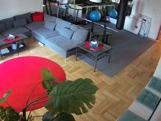 Julmodels Living-2 nude on live sex chat