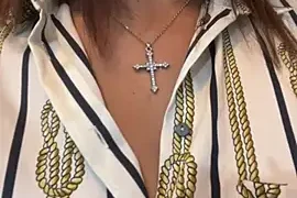 LauraConti naked strip on webcam for live sex chat