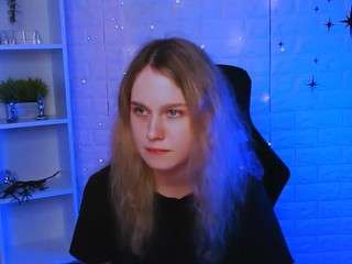 Lizzy-sweety-purr nude on live sex chat